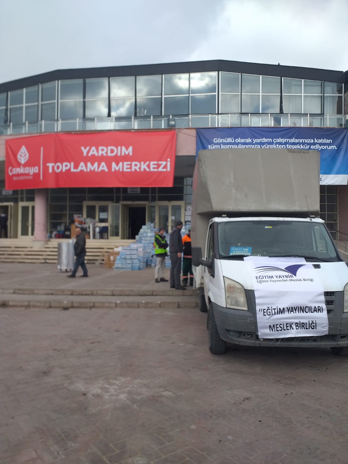 Deprem Yardımlarımızı Teslim Ettik